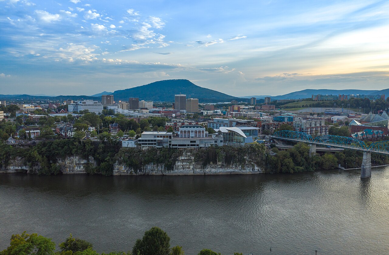 The downtown Chattanooga skyline from North Shore.