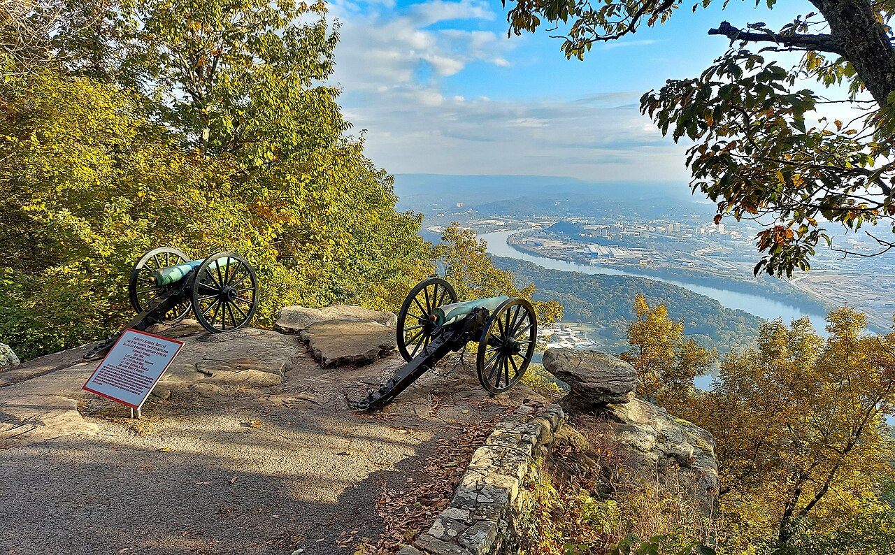 Looking down on the Tennessee River from Point Park on Lookout Mountain.