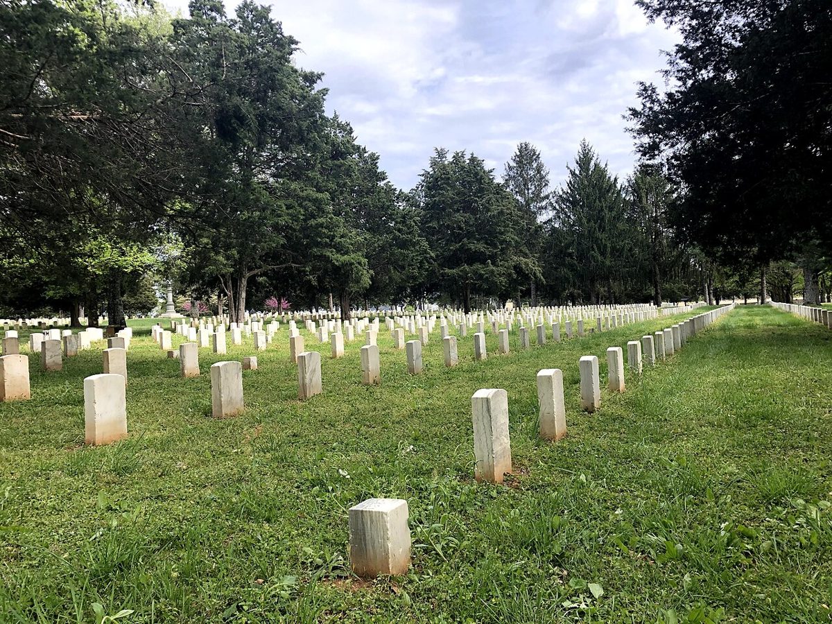 Gravestones at Stones River National Cemetery in Murfreesboro, Tennessee.