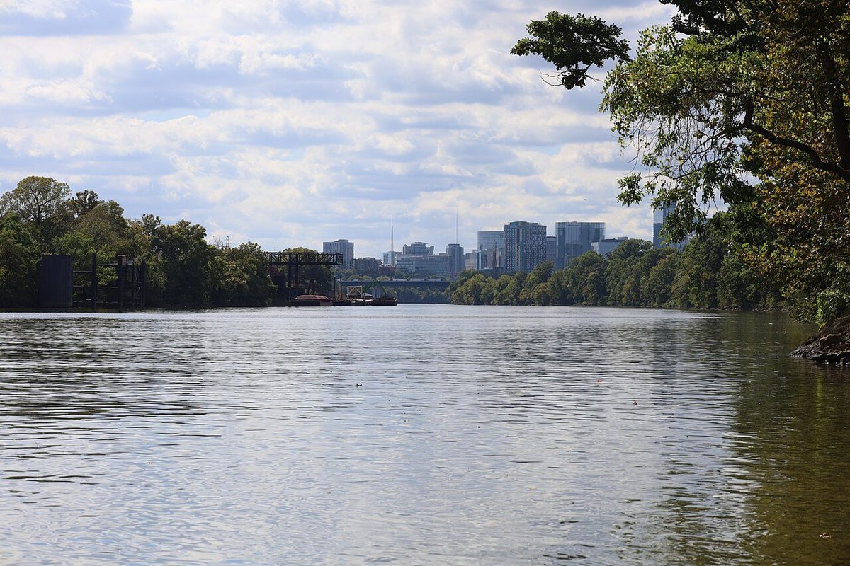 Downtown Nashville from the Cumberland River at Shelby Park.